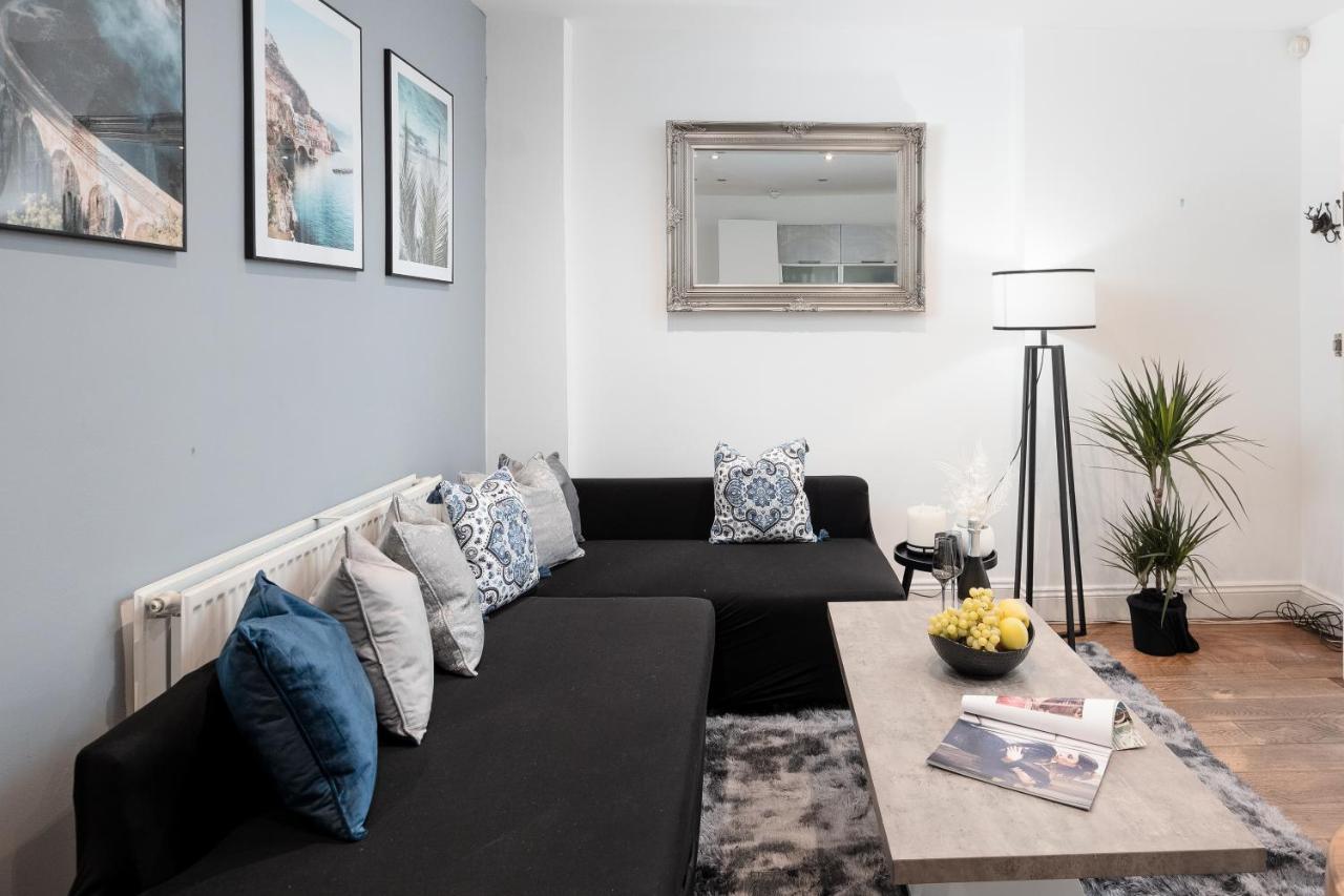 Charming Apartment In The Heart Of Pimlico London Exterior foto